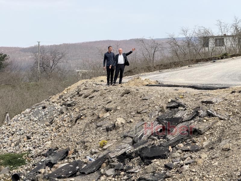 Mahalle kaymaya başladı,  vatandaşlar tedirgin
