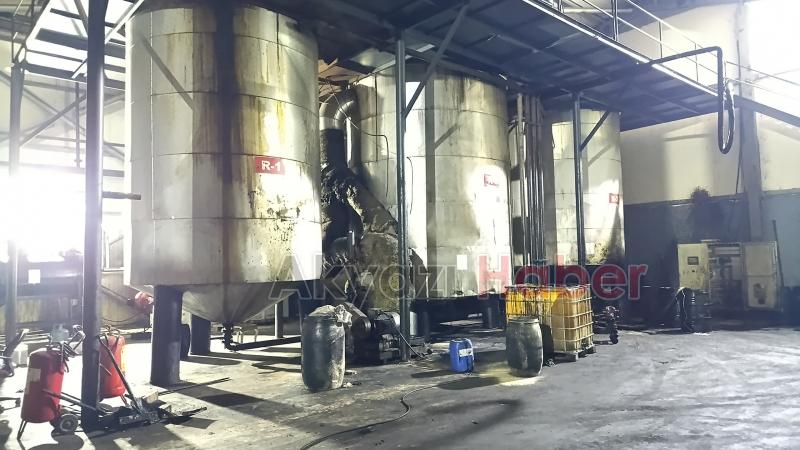 Sakarya'da tırda 370 bin litre kaçak akaryakıt ele geçirildi