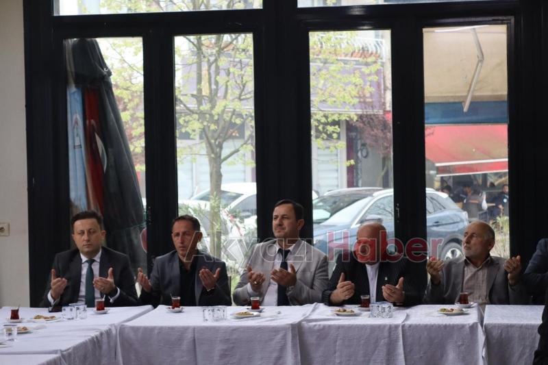 Akyazı'da bayramlaşma programı yapıldı