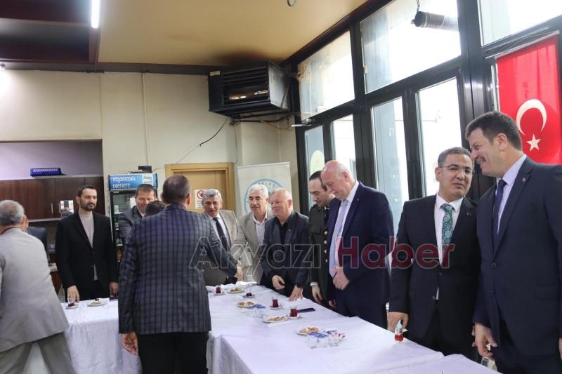 Akyazı'da bayramlaşma programı yapıldı