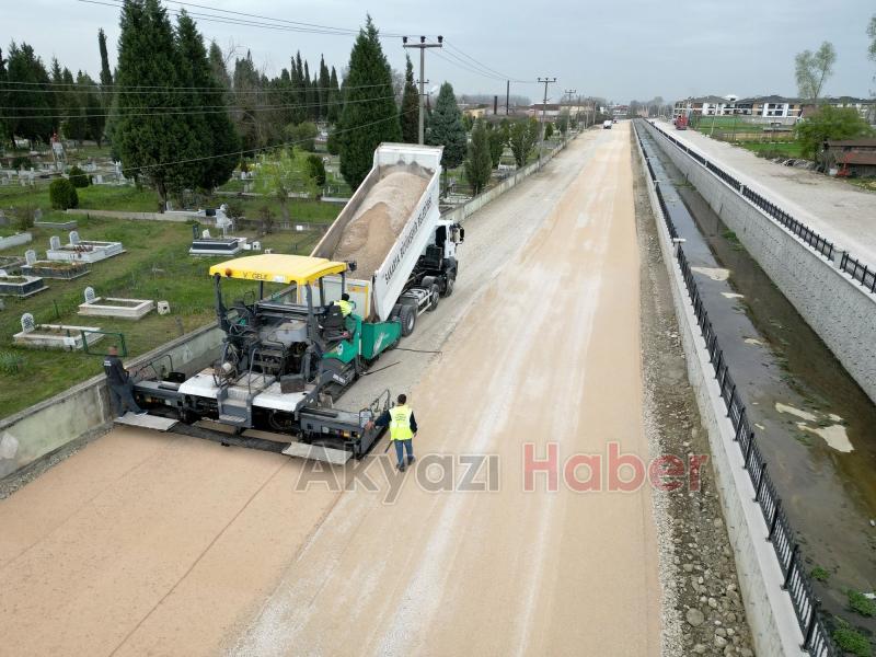 Karacasu’nun yeni cadde ve yaşam alanı hızla tamamlanıyor