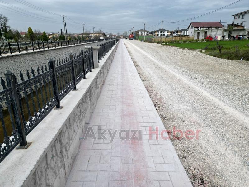 Karacasu’nun yeni cadde ve yaşam alanı hızla tamamlanıyor