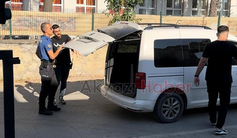 Akyazı'da Uyuşturucuya Geçit Yok! 6 Kişi Gözaltına Alındı