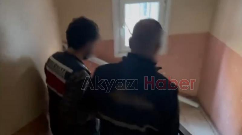 Cinsel içerikli görüntülerini kaydederek  500 milyon liralık vurgun yaptılar