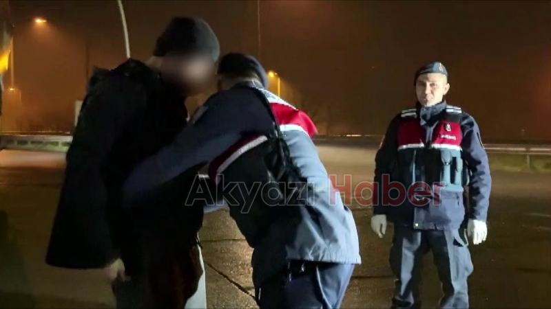 Sakarya'da kaçakçılık ve uyuşturcu operasyonları