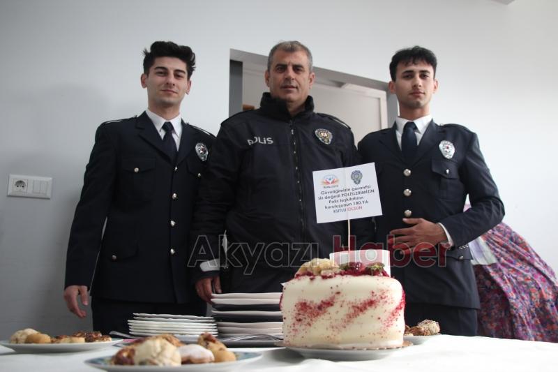  Özel Çocuklardan Polis Teşkilatına Duygu Yüklü Tablo