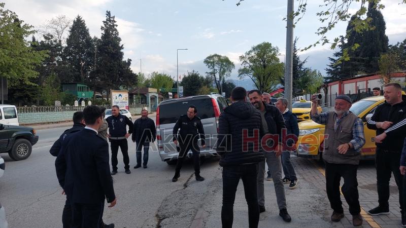 Kavga ihbarına giden polislere sürpriz kutlama