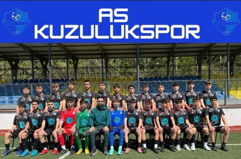 AS Kuzulukspor U-16 takımı grup maçları için Bolu'da