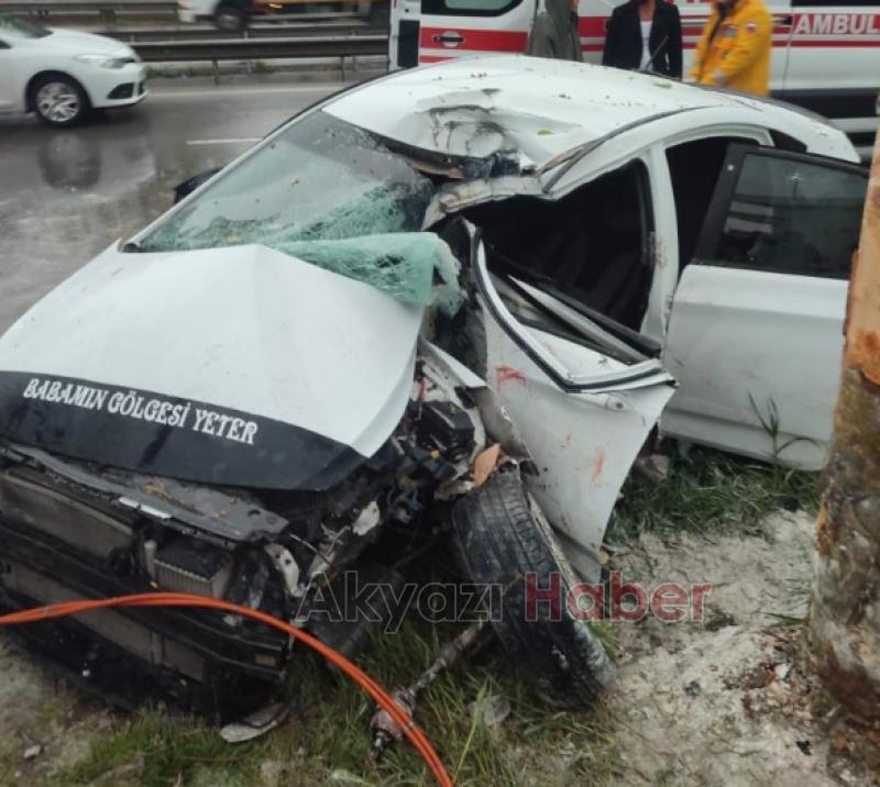 Otomobil ağaca çarpmıştı, ölüm haberi geldi