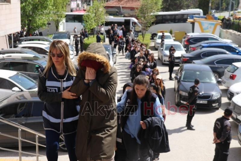 Sakarya'ya uzanan operasyonda 20 tutuklama