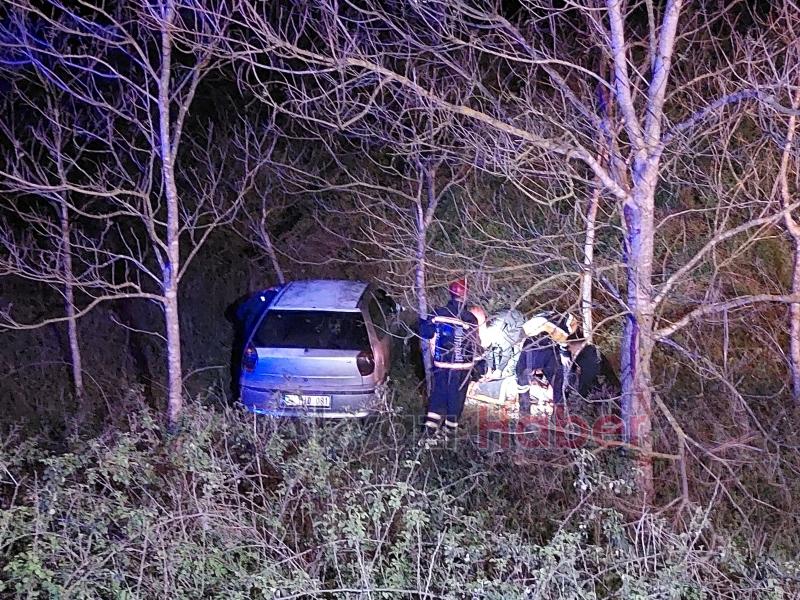 Şarampole uçan araçtan yaralı kurtarıldı, sedyede sigara yaktı
