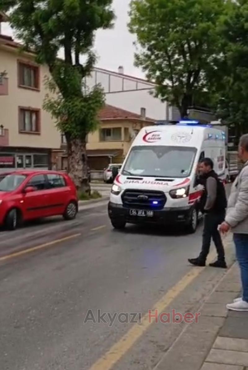 Yola Dökülen Sıvı Kazaya Neden Oldu: Motosikletli yaralandı.