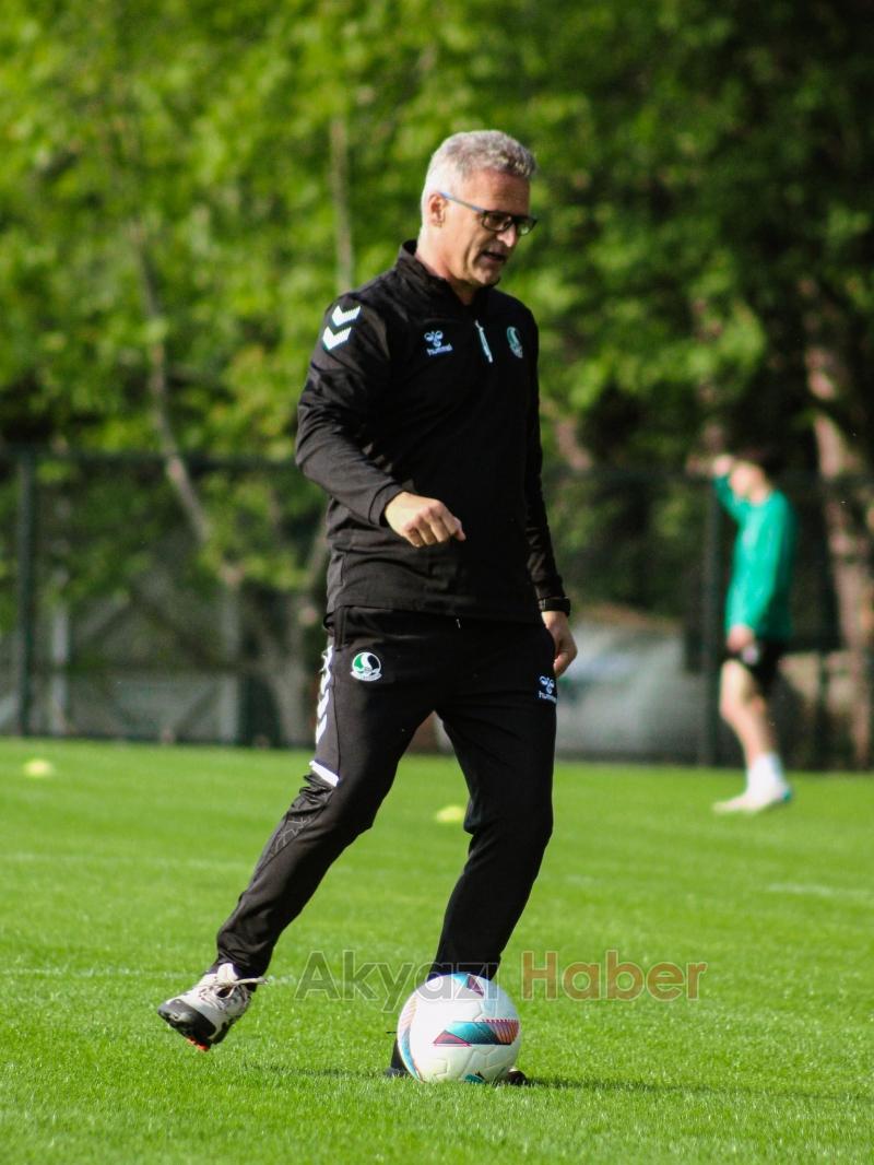 Sakaryaspor İrfan buz dönemi başladı