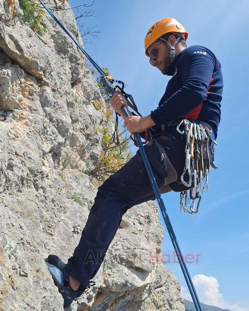 AFAD DAK ekibinden zorlu eğitim