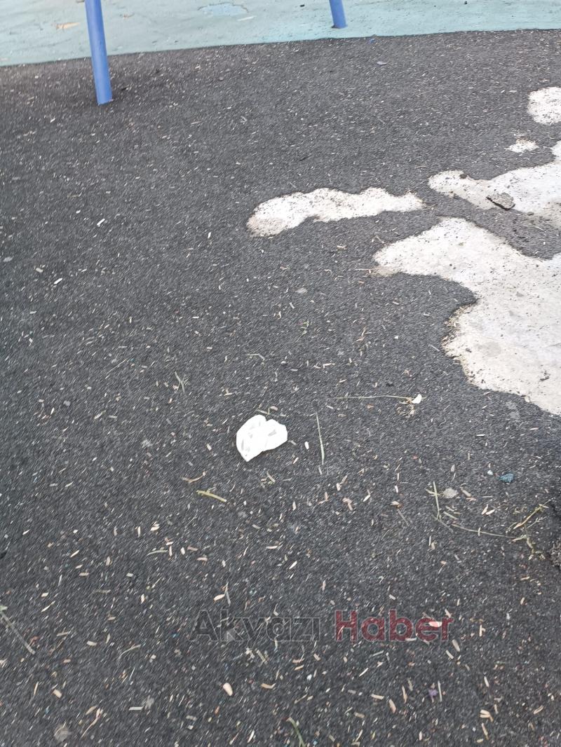 Akyazı SGM Parkı'nda alkol ve çöp tepkisi