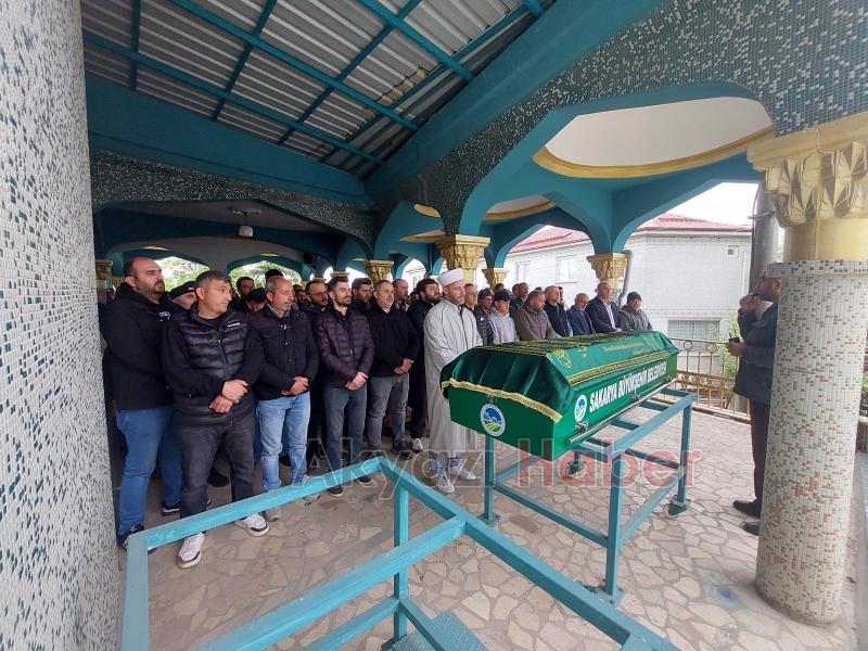 Silahla yaraladığı damadı tarafından bıçaklanan  kayınpeder toprağa verildi