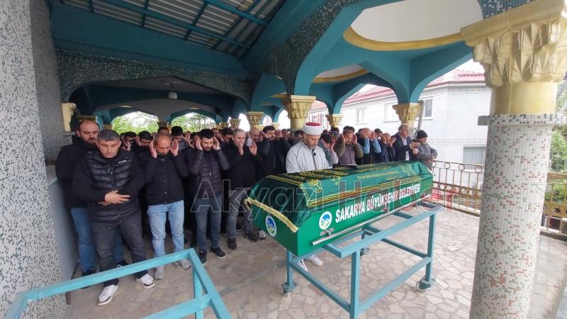 Silahla yaraladığı damadı tarafından bıçaklanan  kayınpeder toprağa verildi