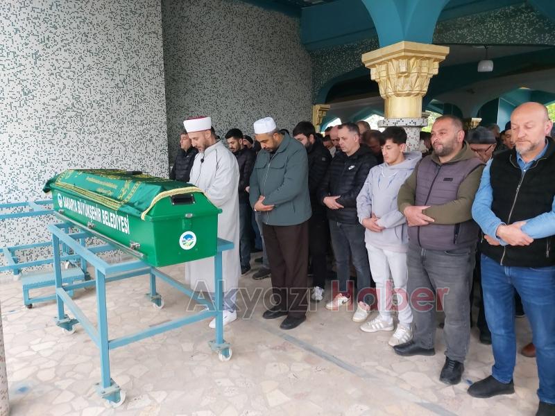 Silahla yaraladığı damadı tarafından bıçaklanan  kayınpeder toprağa verildi