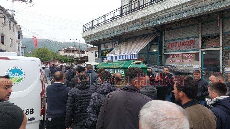 Silahla yaraladığı damadı tarafından bıçaklanan  kayınpeder toprağa verildi