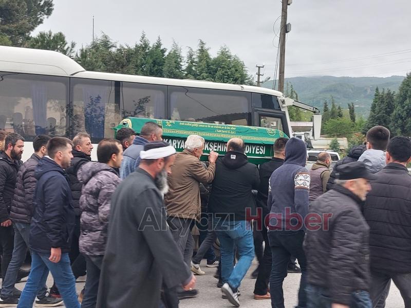 Silahla yaraladığı damadı tarafından bıçaklanan  kayınpeder toprağa verildi