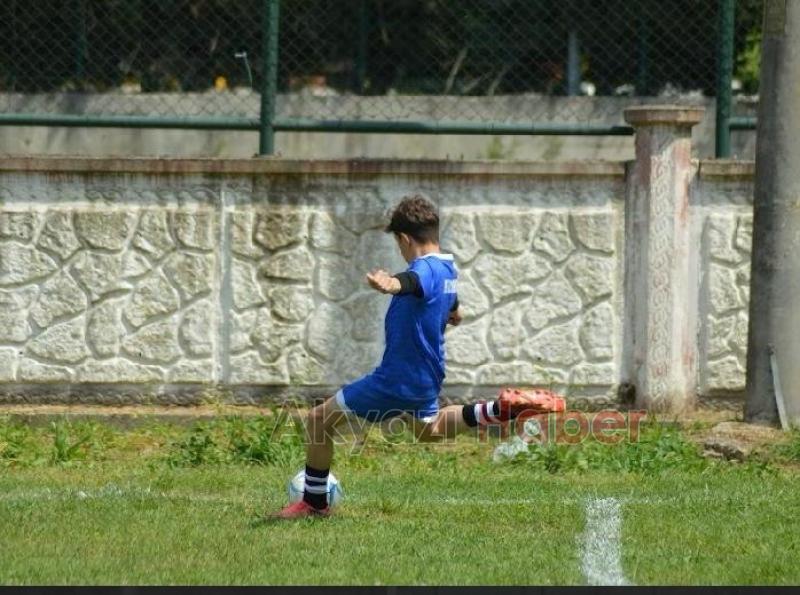 Kuzuluk ta Futbol Şöleni Başlıyor