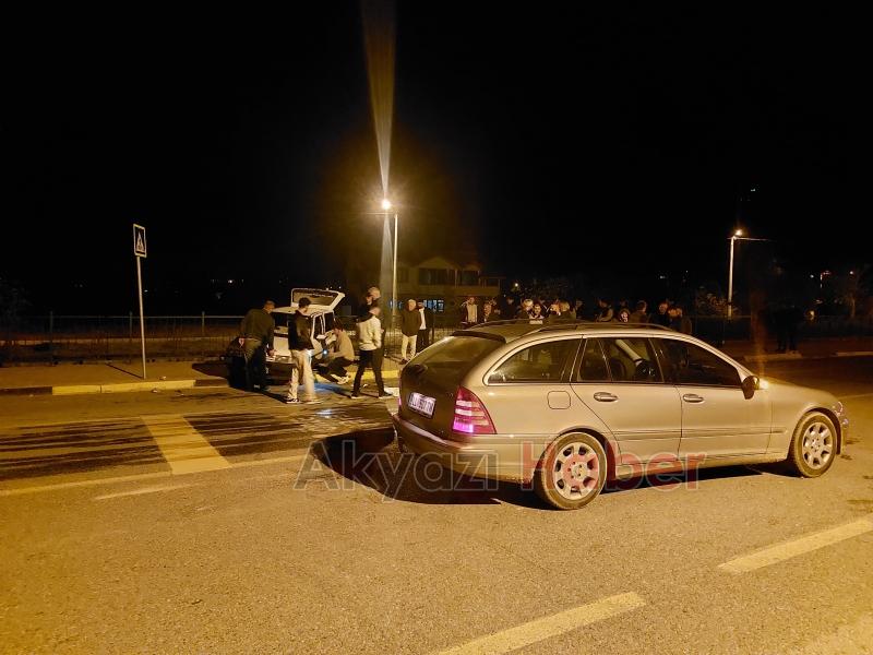 Pazarköy de U Dönüşü Kazaya Neden Oldu 2 Yaralı