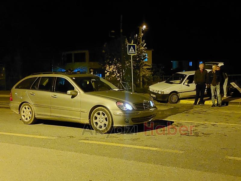 Pazarköy de U Dönüşü Kazaya Neden Oldu 2 Yaralı