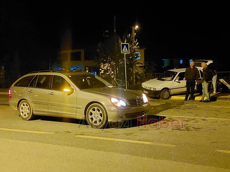 Pazarköy de U Dönüşü Kazaya Neden Oldu 2 Yaralı