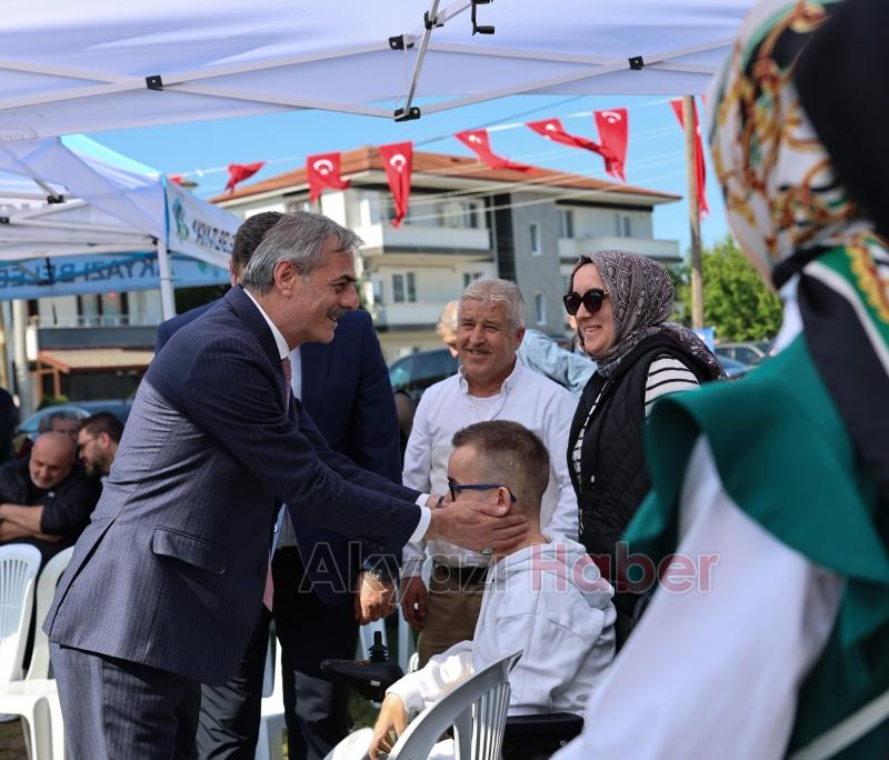 Yusuf Alemdar Akyazı’nın merkeziyle birlikte altyapısını yenileyeceğiz