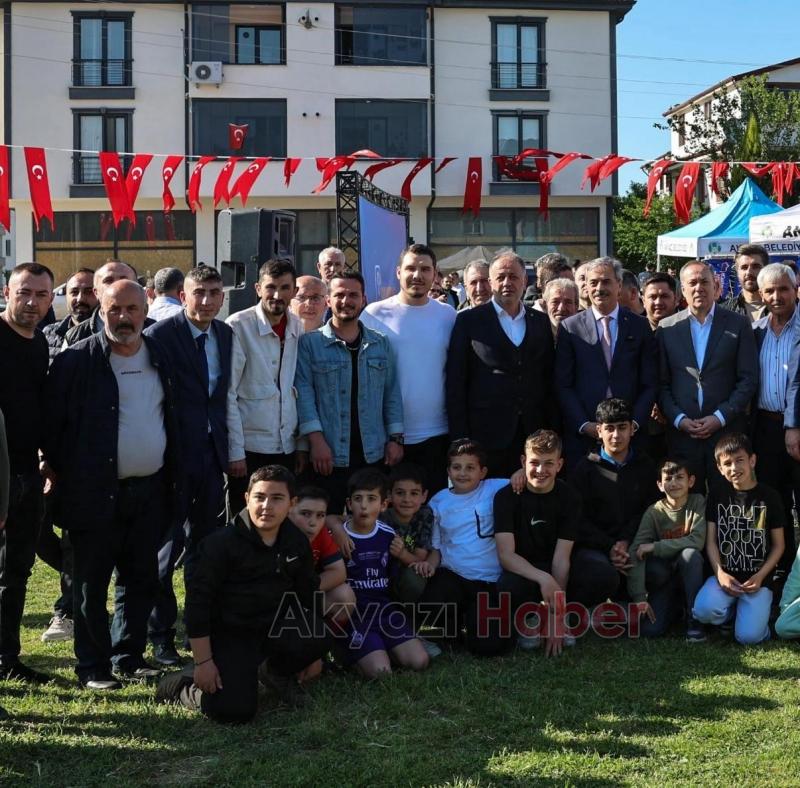 Yusuf Alemdar Akyazı’nın merkeziyle birlikte altyapısını yenileyeceğiz