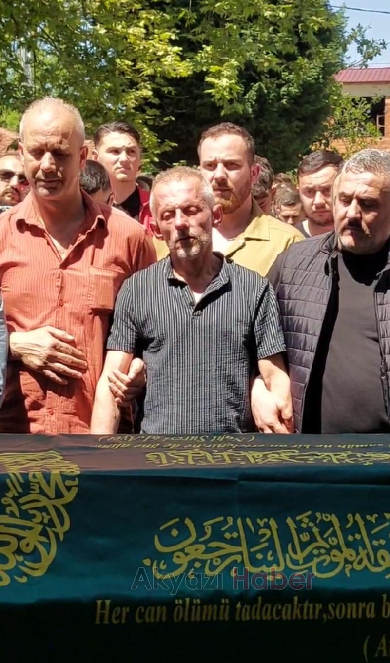 Kaza kurbanı Emirhan'ın babasının mezarı başındaki sözleri yürekleri dağladı