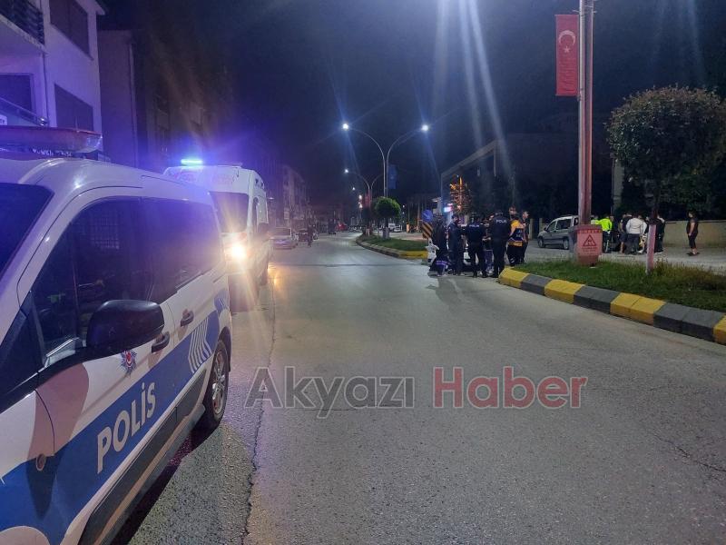 Caddede kaza: 3 yaralı