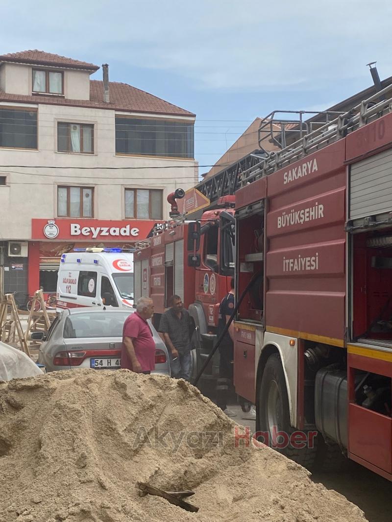 Çamaşır makinesi evi yakıyordu