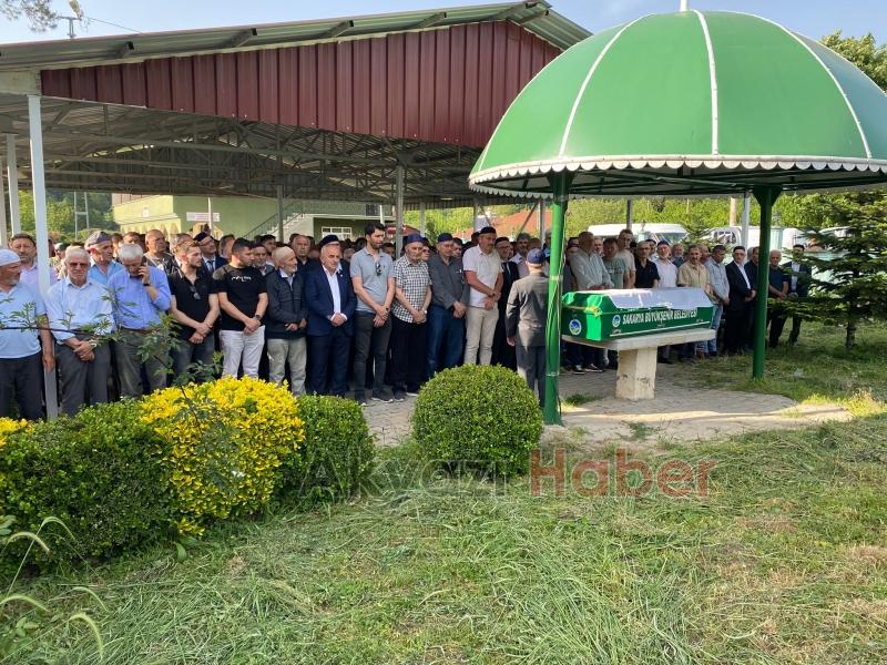 Kamil Saka  defnedildi