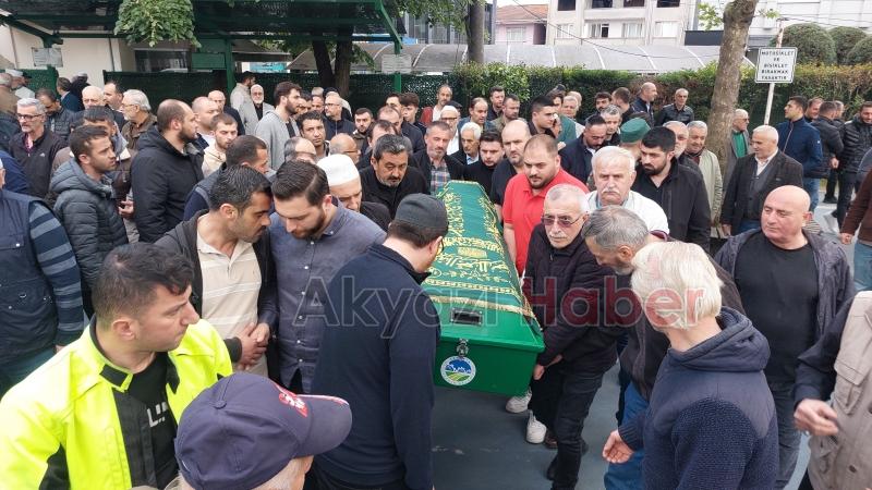 Evinde ölü bulunmuştu, dualarla toprağa verildi