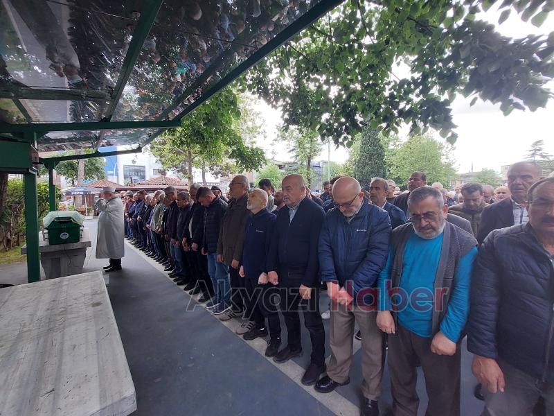 Evinde ölü bulunmuştu, dualarla toprağa verildi