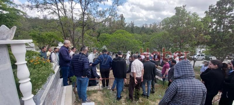 Madanoğlu İlkokulu Müdürü Bülent Gündüz toprağa verildi