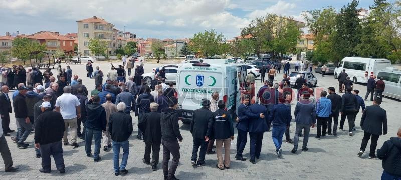 Madanoğlu İlkokulu Müdürü Bülent Gündüz toprağa verildi