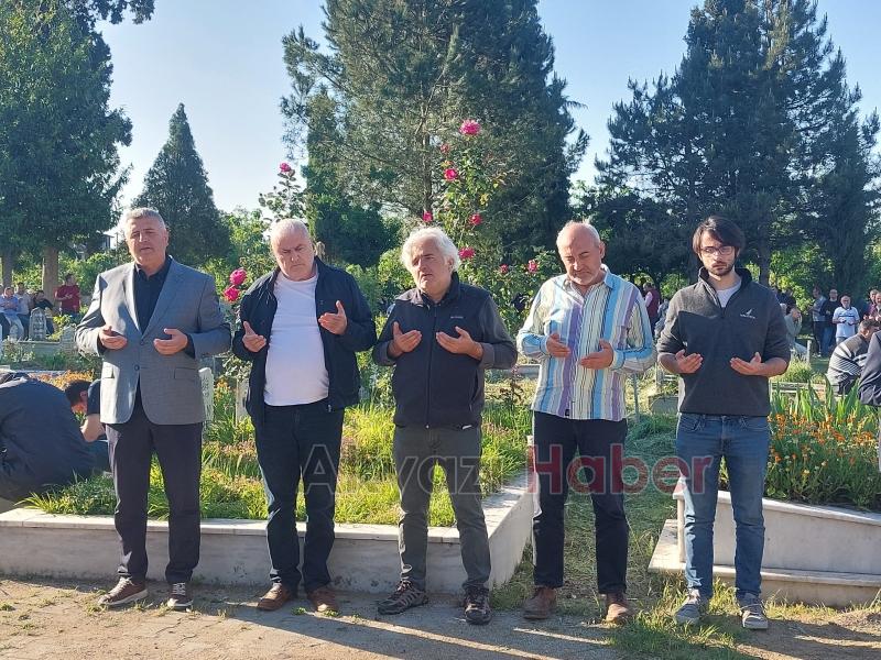 Mübeyyen Öztürk e Gözyaşları ve Dualarla Veda