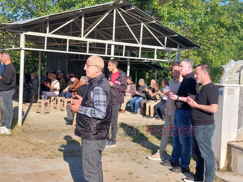 Mübeyyen Öztürk e Gözyaşları ve Dualarla Veda