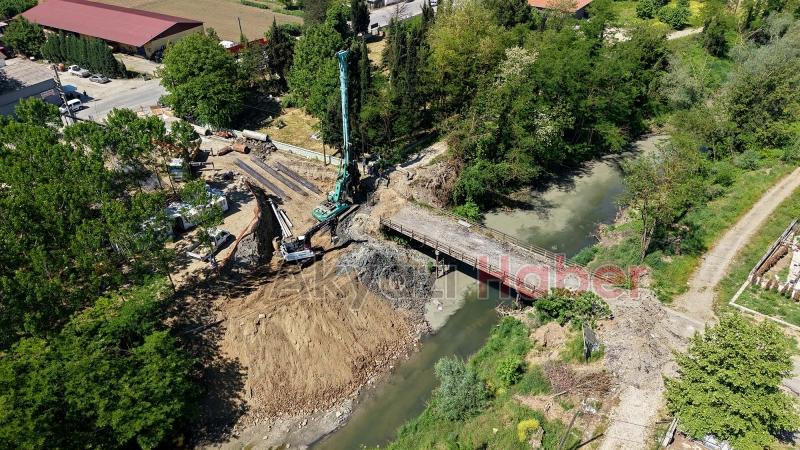 Akyazı Yeniorman’da yeni köprü yapımı başladı