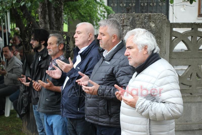 Akyazı Belediye Başkan Yardımcısı'nın Acı Kaybı Sonrası Mevlit Düzenlendi