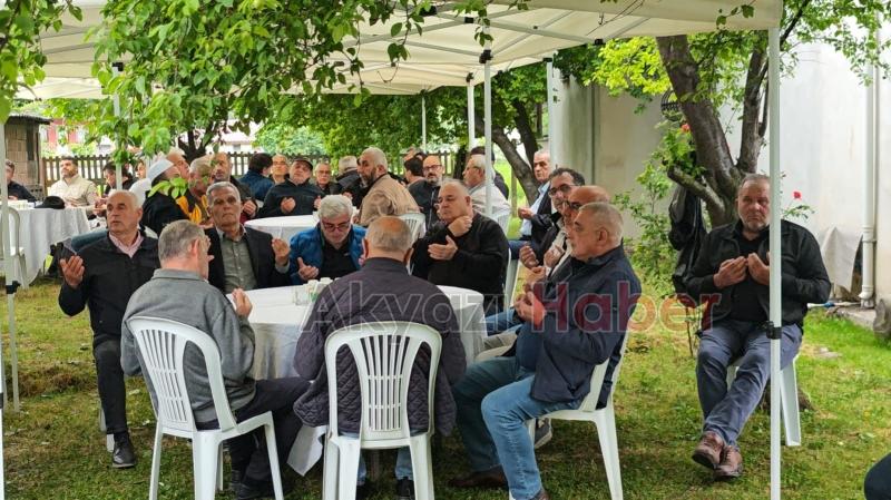 Akyazı Belediye Başkan Yardımcısı'nın Acı Kaybı Sonrası Mevlit Düzenlendi