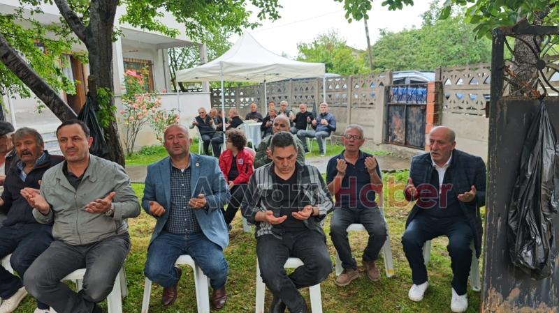 Akyazı Belediye Başkan Yardımcısı'nın Acı Kaybı Sonrası Mevlit Düzenlendi