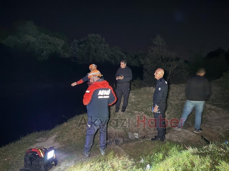 Nehirde çırpınırken görüldü; Ekipler suda onu arıyor
