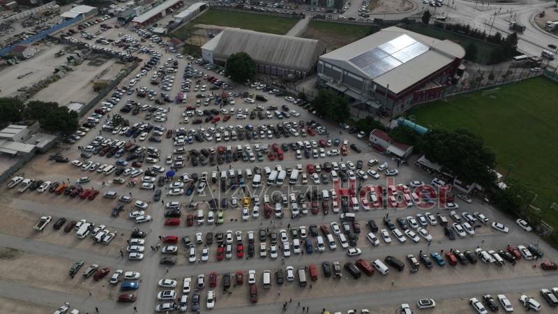 İkinci el otomobil pazarında bayram hareketliliği