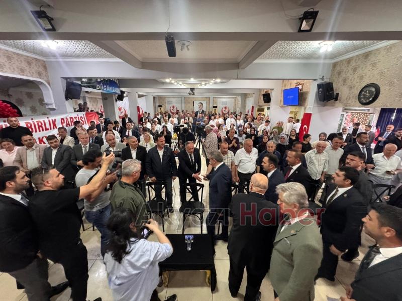 BBP Genel Başkanı Destici Akyazı'da İlçe Kongresine katıldı, bina açılışı yaptı