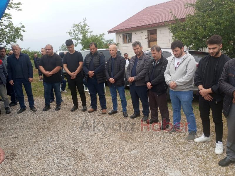 Eşi ile kaza yapan sürücü toprağa verildi