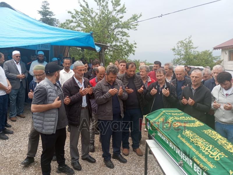 Eşi ile kaza yapan sürücü toprağa verildi