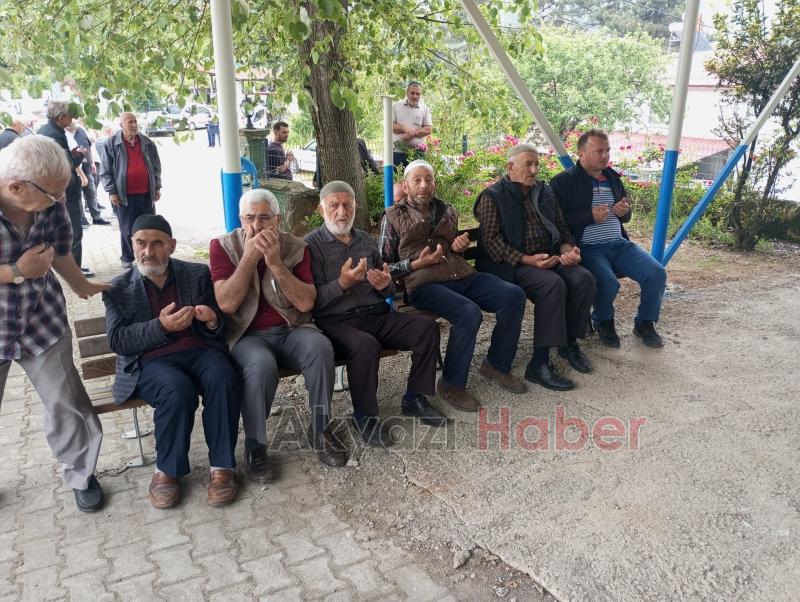 Eşi ile kaza yapan sürücü toprağa verildi